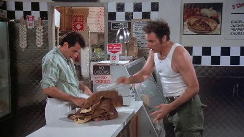Seinfeld Season 7 Episode 20 - The Calzone