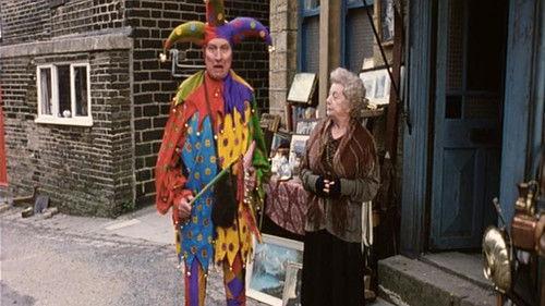 Last of the Summer Wine Season 17 Episode 3 - The Glamour Of The Uniform