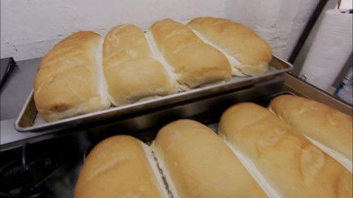 Restaurant: Impossible Season 6 Episode 4 - Drowning In Debt