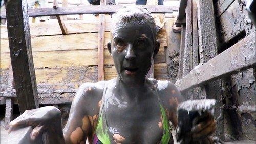 The Amazing Race Season 28 Episode 2 - You Look Like Gollum