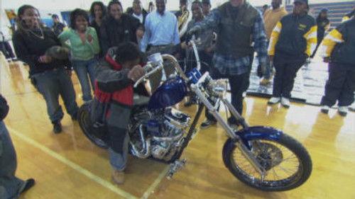 Monster Garage Season 3 Episode 17 - D.C. High-School Build