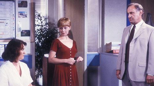 As Time Goes By Season 2 Episode 1 - White Hunter