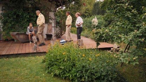 Hubert und Staller Season 11 Episode 9 - The taste of chrome and leather