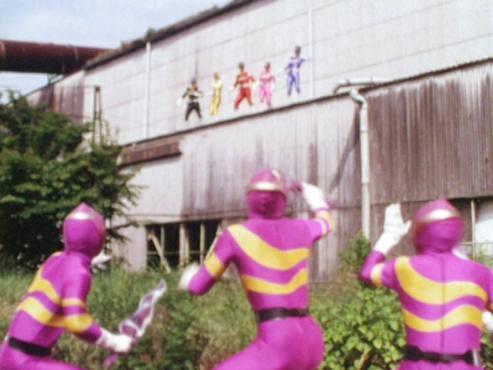 Power Rangers Season 6 Episode 9 - The Craterite Invasion