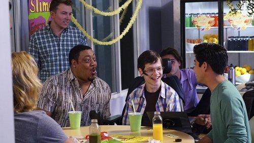 Speechless Season 1 Episode 3 - B-O-N-BONFIRE