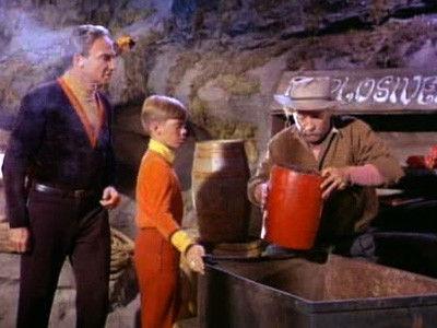 Lost in Space Season 2 Episode 1 - Blast Off into Space