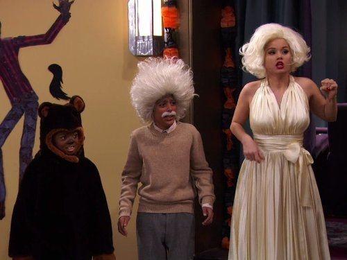 Jessie Season 3 Episode 1 - Ghost Bummers