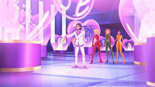 Totally Spies! Season 7 Episode 17 - Forever Liptastic