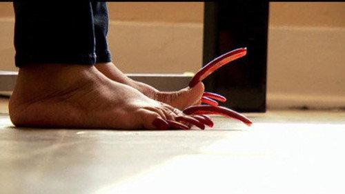 My Strange Addiction Season 3 Episode 5 - Eats Dirt, Extreme Toenails