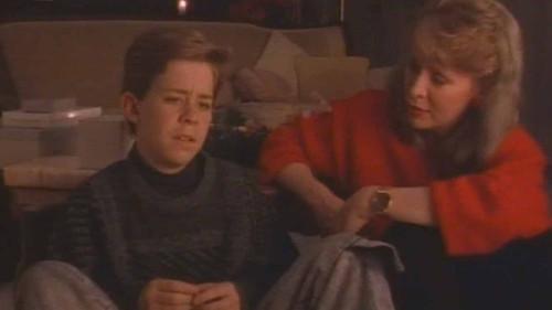 McGee and Me! Season 1 Episode 9 - Twas the Fight before Christmas