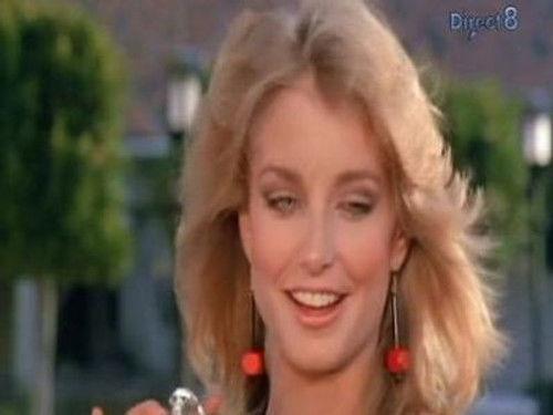 undefined Season 4 Episode 21 - Skip Family Robinson