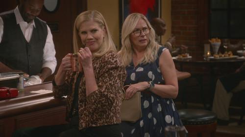 Leanne Season 1 Episode 3 - Oh, Knoxville