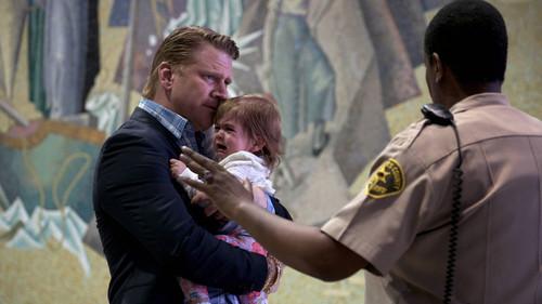 Ray Donovan Season 6 Episode 1 - Staten Island (1)