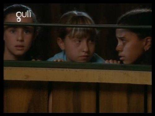 The Saddle Club Season 1 Episode 23 - Horse Play