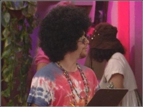 undefined Season 9 Episode 1 - Shoeway to Heaven