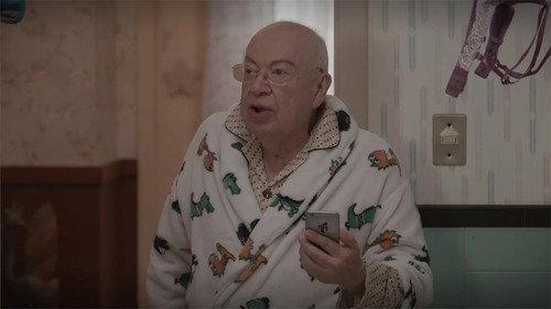 Una familia de diez Season 5 Episode 13 - De lo perdido lo que aparezca