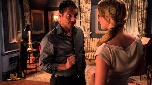 Nikita Season 2 Episode 5 - Looking Glass