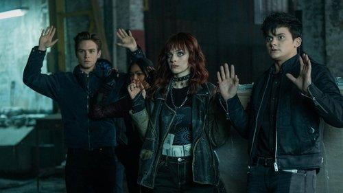 Gotham Knights Season 1 Episode 5 - More Money, More Problems