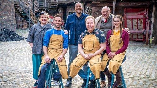 The Great Pottery Throw Down Season 4 Episode 10 - The Final: 1920s Art Deco Punch Bowl & Decanters