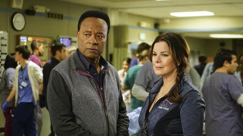 Code Black Season 2 Episode 13 - Unfinished Business