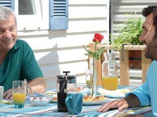 Camping paradis Season 7 Episode 2 - Episode 2