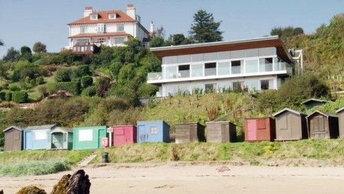 Homes By the Sea Season 1 Episode 6 - Northumberland and Whitley Bay