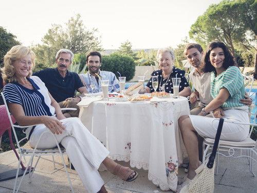 Cuéntame cómo pasó Season 18 Episode 10 - Episode 10