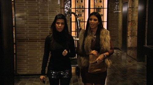 Kourtney and Kim Take New York Season 1 Episode 7 - Straight Expectations