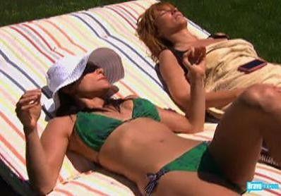 The Real Housewives of New York City Season 2 Episode 2 - Hamptons Retreat... But No Surrender