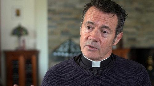 Rip Off Britain Season 16 Episode 25 - Airport security delays left my holiday in ruins