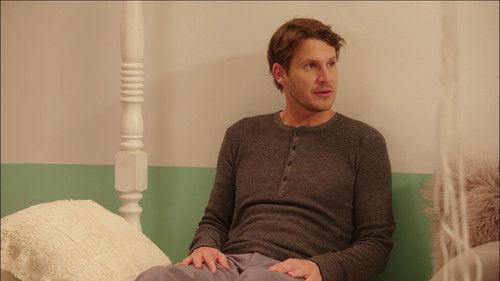 Tosh.0 Season 10 Episode 8 - Knee Shred Girl