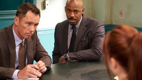 Law & Order Season 22 Episode 3 - Camouflage