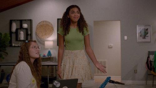 Ultra Violet & Black Scorpion Season 1 Episode 4 - Sleepover Showdown