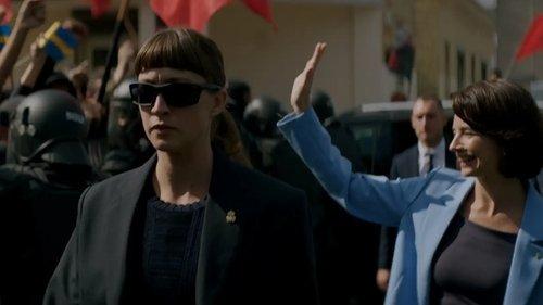 Paradis City Season 1 Episode 1 - Trapped