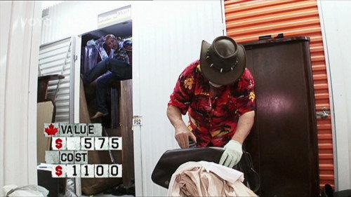 Storage Wars: Northern Treasures Season 1 Episode 11 - The Thrilla in Clairevilla