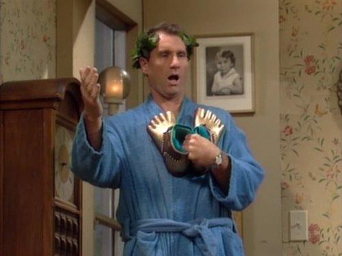 Married... with Children Season 6 Episode 8 - God's Shoes