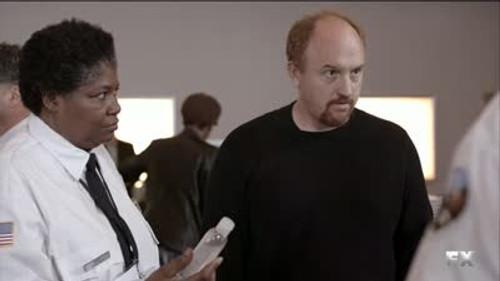 Louie Season 1 Episode 5 - Travel Day / South