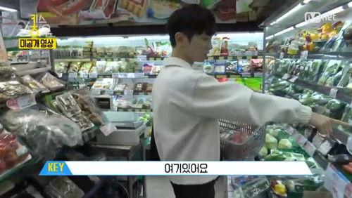 Key's Knowhow Season 1 Episode 14 - SHINee Key Reveals Inside His Refrigerator!