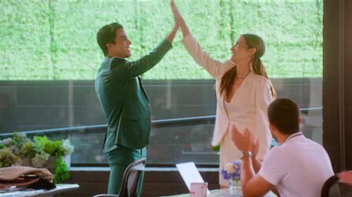 Selling the OC Season 1 Episode 6 - Co-listing Chaos