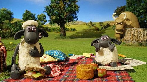 Shaun the Sheep Season 3 Episode 20 - Bull vs Wool