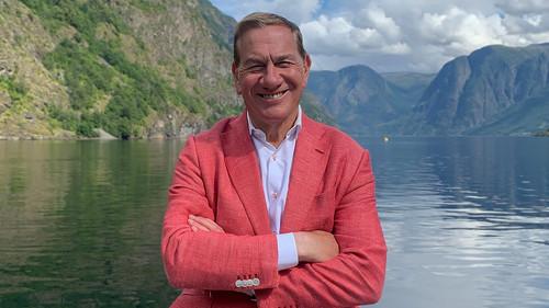 Great Continental Railway Journeys Season 8 Episode 6 - Bergen to Flåm