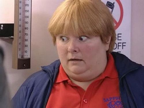 Kath & Kim Season 2 Episode 8 - The Hideous Truth