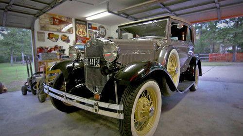 Chasing Classic Cars Season 10 Episode 13 - The Search For My Dad's Car