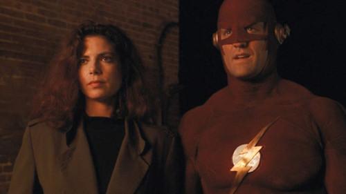 The Flash Season 1 Episode 3 - Watching the Detectives