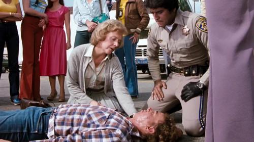 CHiPs Season 3 Episode 23 - Nightingale