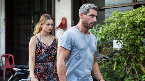 Farang Season 1 Episode 2 - Episode 2