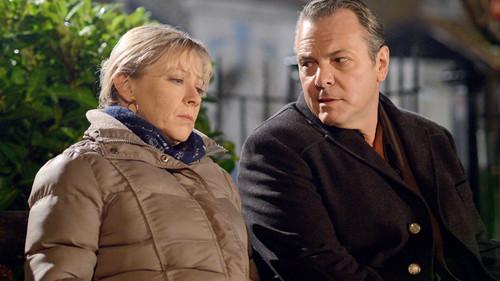 EastEnders Season 30 Episode 9 - 4784