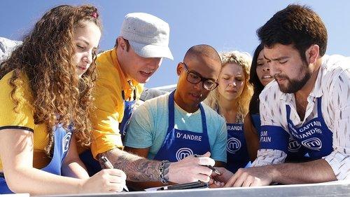 MasterChef Season 7 Episode 7 - Vets, Jets, and Home Cooks