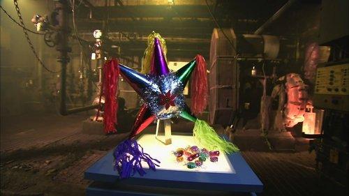 How It's Made Season 17 Episode 5 - Folding Kayaks, Piñatas, Garbage Trucks, Ceramic Composite Brake Discs