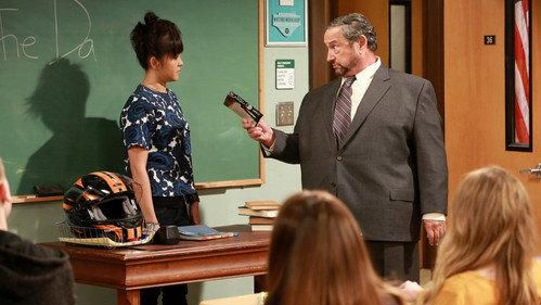 Girl Meets World Season 2 Episode 10 - Girl Meets the New Teacher